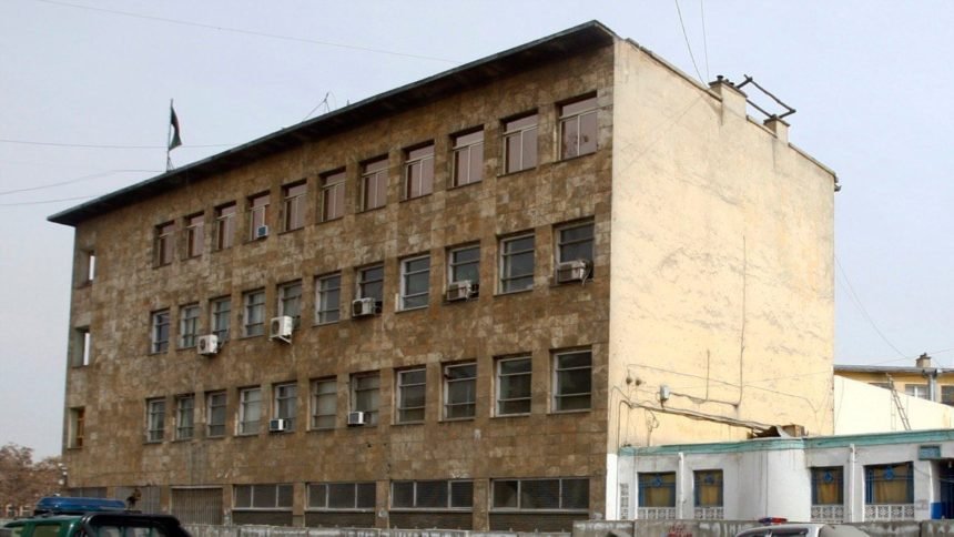 واکنش حزب‌های سیاسی به ممنوعیت فعالیت حزب‌ها از سوی گروه طالبان