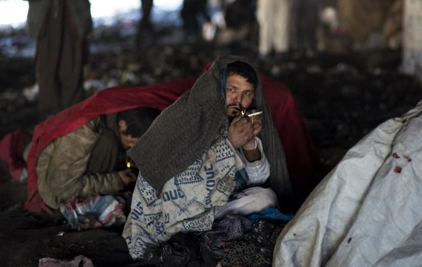 سازمان ملل از اعتیاد پنج تا هشت میلیون شهروند افغانستانی به‌مواد‌مخدر خبر داد