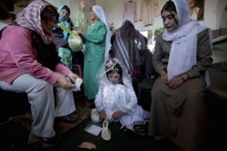 سیگار از افزایش ازدواج‌های اجباری و زیر سن دختران در افغانستان خبر داده‌است