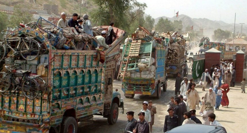 کمیته‌ی بین‌المللی نجات: افغانستان تحت تسلط گروه طالبان فاقد توانایی جذب هزاران خانواده‌ی‌ مهاجر برگشته‌است