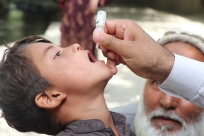 کار‌زار تطبیق واکسین در ۲۱ استان کشور آغاز می‌شود