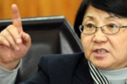 اوتونبایوا برای تامین رفاه و ثبات آینده‌ی افغانستان بر اهمیت حقوق‌بشر تاکید کرد