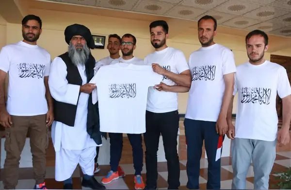 گروه طالبان خطاب به ورزشکاران: لباس مناسب بپوشید