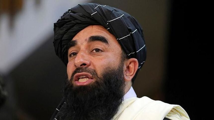گروه طالبان خطاب به نخستوزیر پاکستان: افغانستان حکومت مرکزی دارد