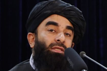 مجاهد: قاچاق مواد مخدر از افغانستان به سایر کشورها ادامه دارد