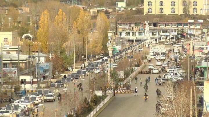 گروه طالبان در غور یک دختر را با زور از خانهاش بردند