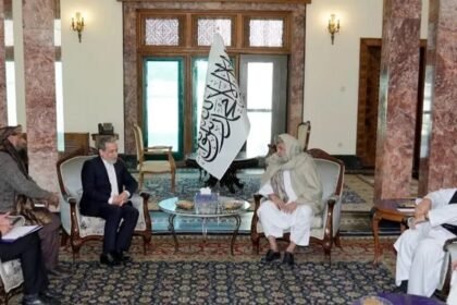 عراقچی در ارگ کابل بر تامین امنیت شیعیان فغانستان تاکید کرد