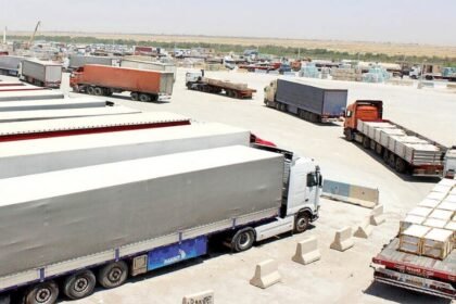 مقام ایرانی: حجم صادرات ایران به افغانستان در سال جاری از دو میلیارد دالر گذشت