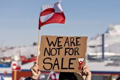 گرینلندی‌ها به ترامپ: ما فروشی نیستیم!