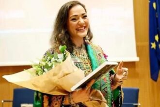 حمیرا، زن افغانستانی مقیم فنلند، عنوان "پناهجوی برجسته سال" را دریافت کرد