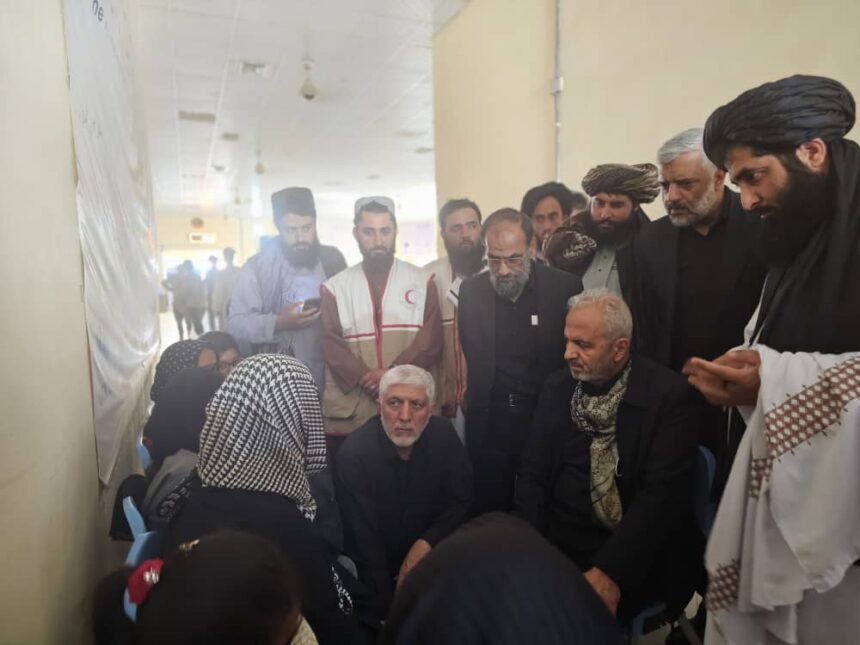 هیئت ایرانی با مهاجران در مرز دوغارون دیدار کرد