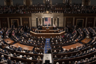 نمایندگان آمریکایی خواهان جلوگیری از ورود کشورشان به جنگ با ایران شدند