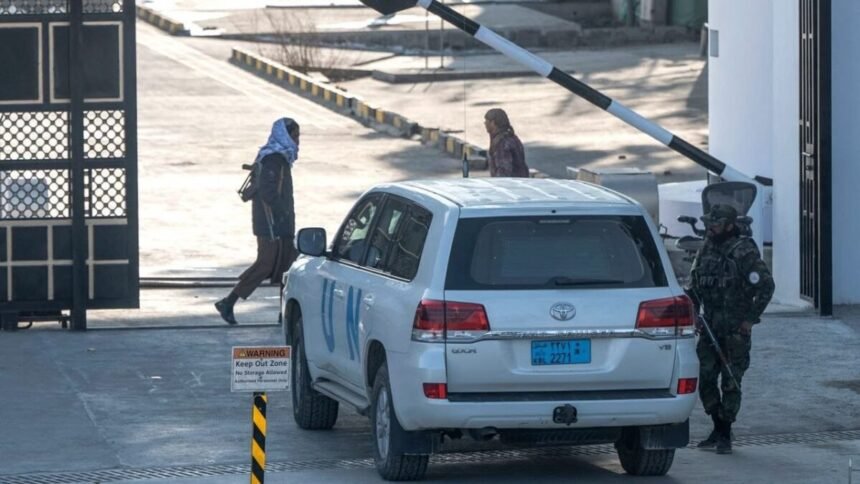 ایندیپندنت: خانواده‌های زنان شاغل در سازمان ملل در کابل تهدید مسلحانه شدند