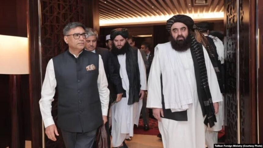اکونومیک تایمز: هند در حال عادی‌سازی روابط با طالبان است