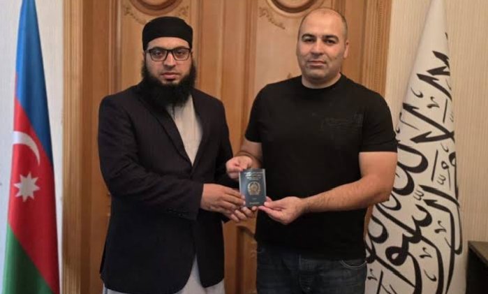 آغاز مجدد روند صدور گذرنامه برای شهروندان افغانستان در سفارت‌های تحت اداره طالبان