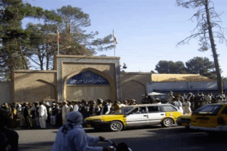 مهاجران بازگشته: در وطن کار و نان نیست، مجبوریم دوباره مهاجرت می‌کنیم
