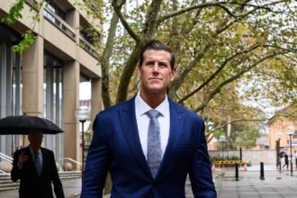 استرالیا نظامی سابق