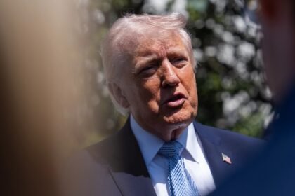 پولیتیکو جنگ ایران