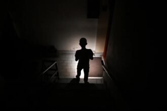 خاموشی های روزانه زندگی