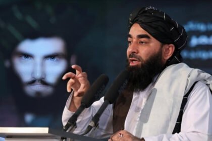منابع: طالبان از خبرنگاران خواسته‌اند علیه مخالفان این گروه و پاکستان تبلیغ کنند 