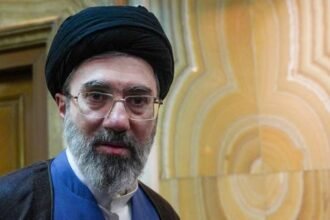 مجتبی خامنه‌ای به فرماندهان نظامی ایران: برای هر تهدیدی آماده پاسخ فوری باشید